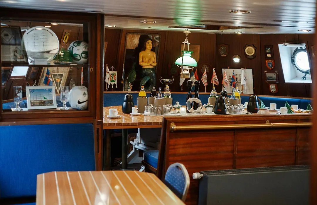 Alexander von Humboldt - Das Schiff-1